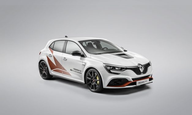 RENAULT REVEALS UK PRICING FOR RECORD-BREAKING MEGANE R.S. TROPHY-R