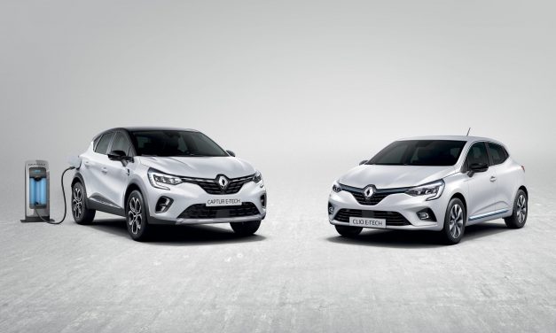 NEW RENAULT E-TECH WORLD PREMIERE AT THE BRUSSELS MOTOR SHOW