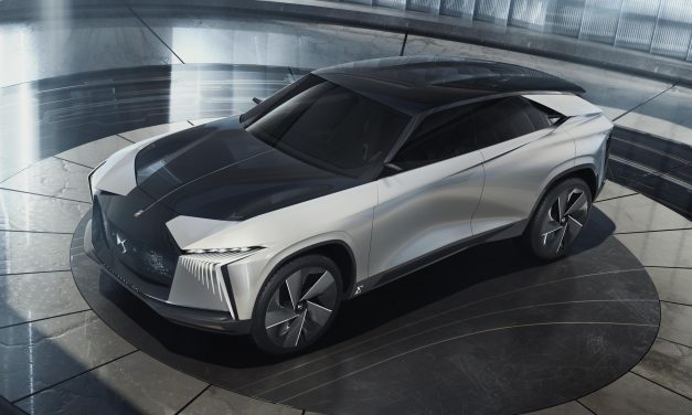 DS AERO SPORT LOUNGE: THE ART OF TRAVEL