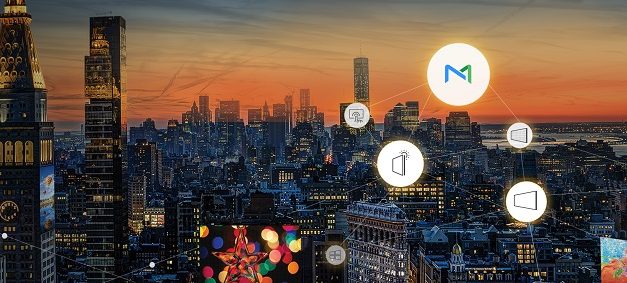 Businesses can combine their CMS with Samsung for complete device control