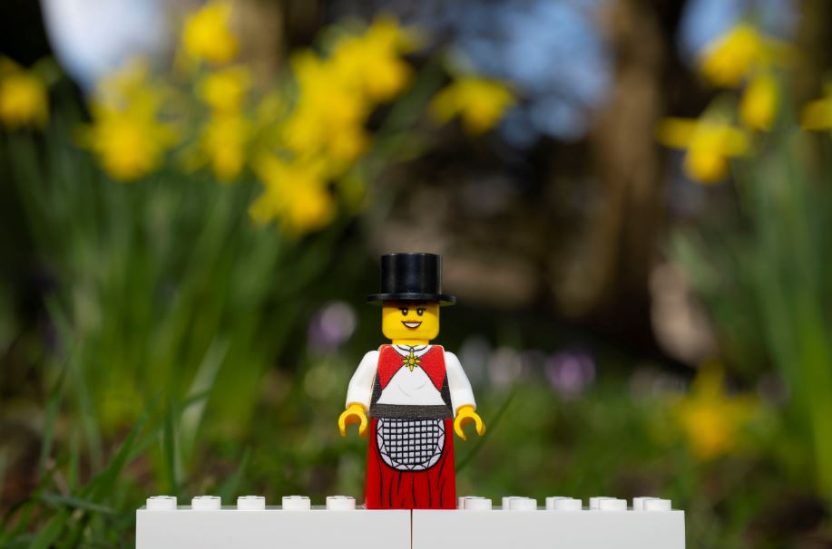 St David’s Pays Tribute to Tradition with Limited Edition Figure