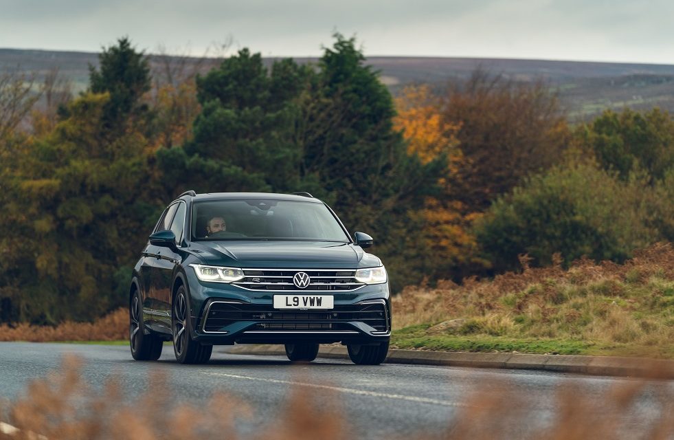 16Powerful new petrol engines add punch to expanding Volkswagen Tiguan range