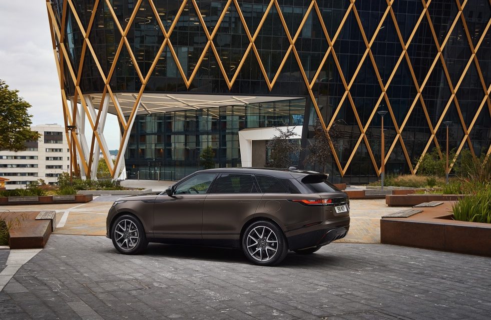 Elegance and wellbeing: More choices for Range Rover Velar