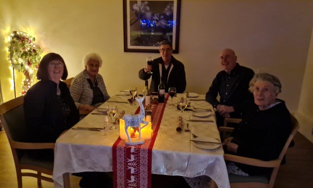 Family candlelight dinners at Penarth care home ahead of Christmas