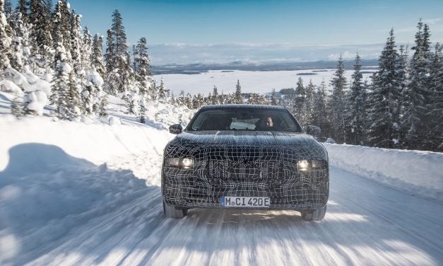 Endurance test on ice and snow: The BMW i7 undergoes driving dynamics testing at the polar circle