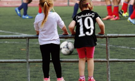 3 Ways to Get Your Daughter Into Sports – and Keep Them Interested