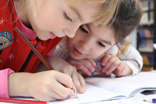 Eight Great Ways to Mark Your Child’s First Day of School