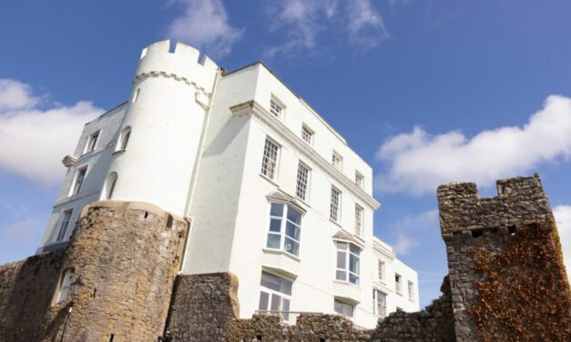 Tenby’s Imperial Hotel: Your Career Kickstart! 20 Local Jobs – Recruitment Open Day Announced! Join Our Team and Shape the Future of a Tenby Icon – We’re Hiring Locally!