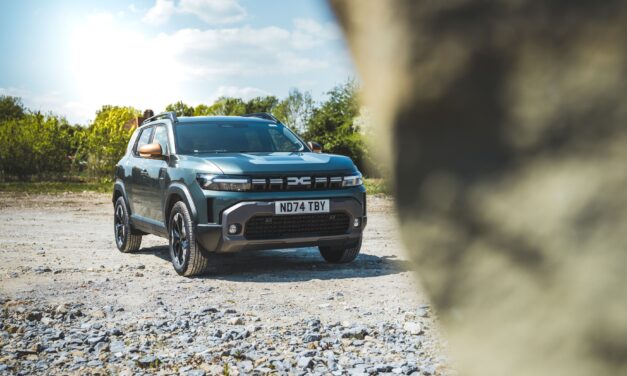 Dacia Duster sweeps aside the competition to win Best Value Car at the 2025 Autocar Awards