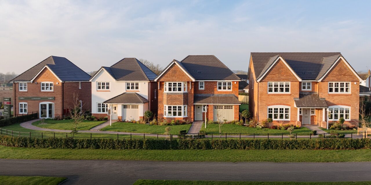 HOMEBUILDER TEAMS UP WITH AGENT TO HELP SELLERS MOVE TO A NEW HOME NEAR WREXHAM BEFORE CHRISTMAS