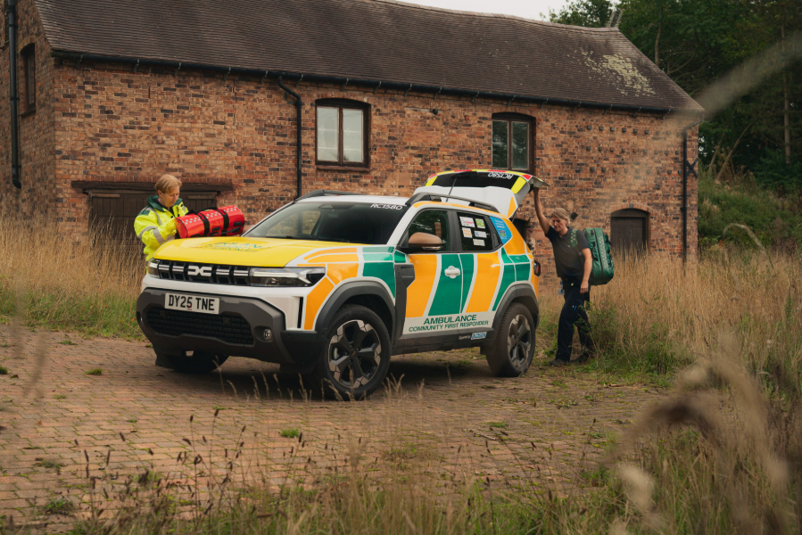Dacia Duster is the choice for even more Community First Responders