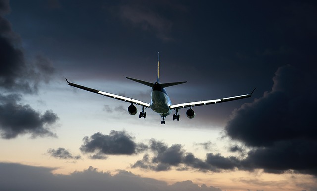 Expert reveals suitcase mistake that costs travellers thousands