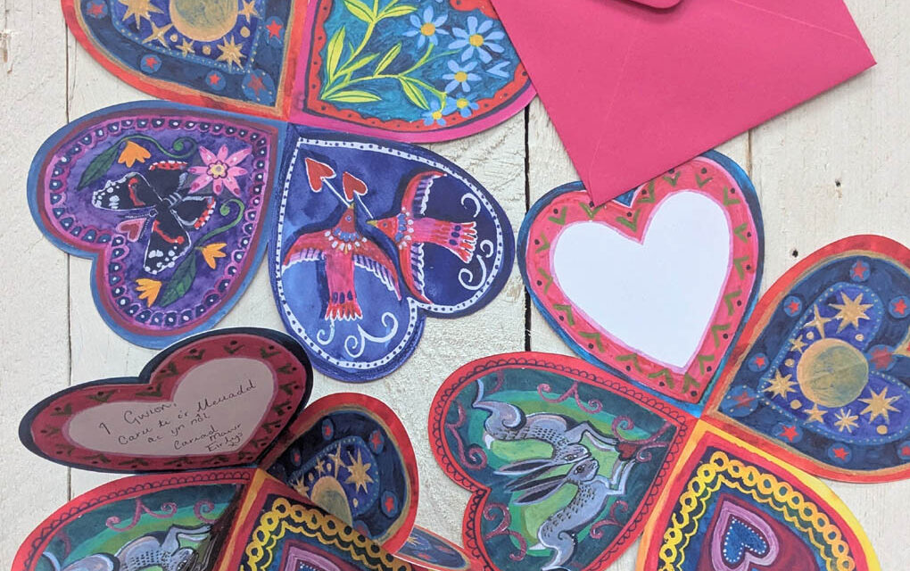 New, beautifully illustrated folding heart cards