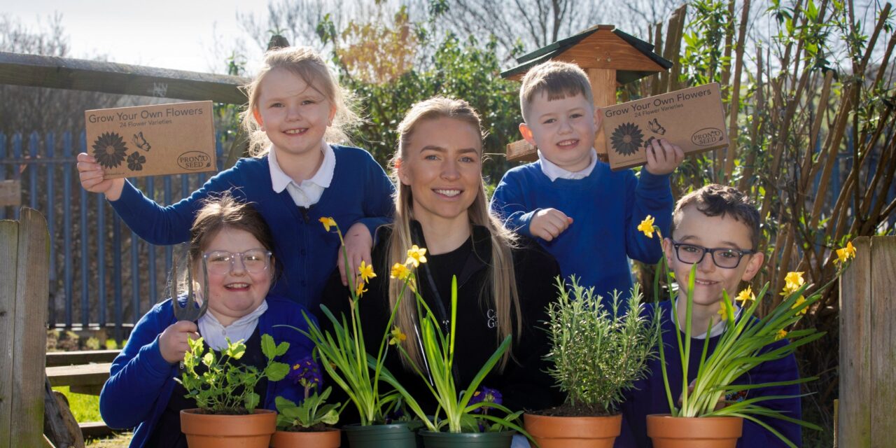 CHILDREN IN PRESTATYN LEARN ABOUT WILDLIFE WITH HELP FROM HOMEBUILDER